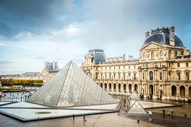 Louvre Museum and Seine River Cruise Tickets by e-mail - What this Louvre and Seine package really offers