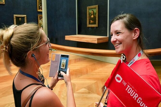 Louvre Museum: Guided Tour at Closing Time with Mona Lisa - Meeting the guide at the Louvre Pyramid