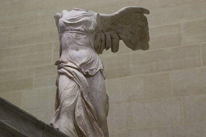 Louvre Museum: Guided Tour at Closing Time with Mona Lisa - Families, older visitors, and people with limited time