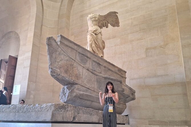Louvre Museum Guided Tour with Artist - Why the six-person limit matters