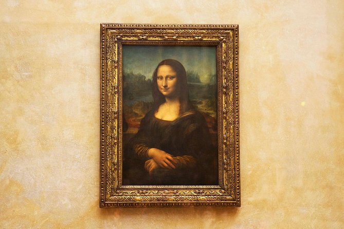 Louvre Museum - Highlights Tour with Mona Lisa - Winged Victory and the power of a staircase