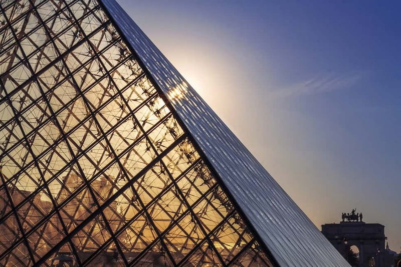 Louvre Museum: Mona Lisa Without the Crowds Last Entry Tour - Why the last Louvre entry matters