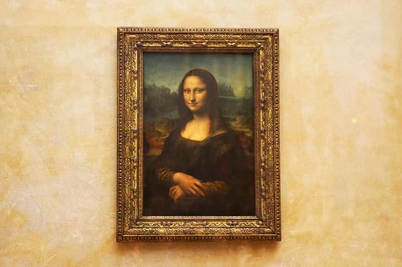 Louvre Museum: Mona Lisa Without the Crowds Last Entry Tour - From the Carrousel arch into the Louvre