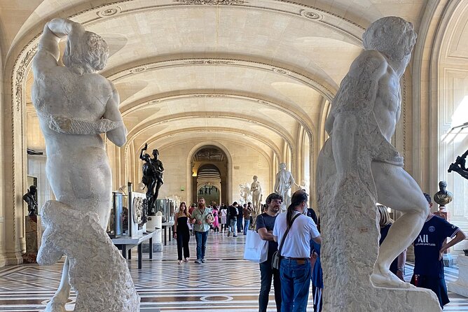 Louvre Museum Private Guided Tour - A route that works for families
