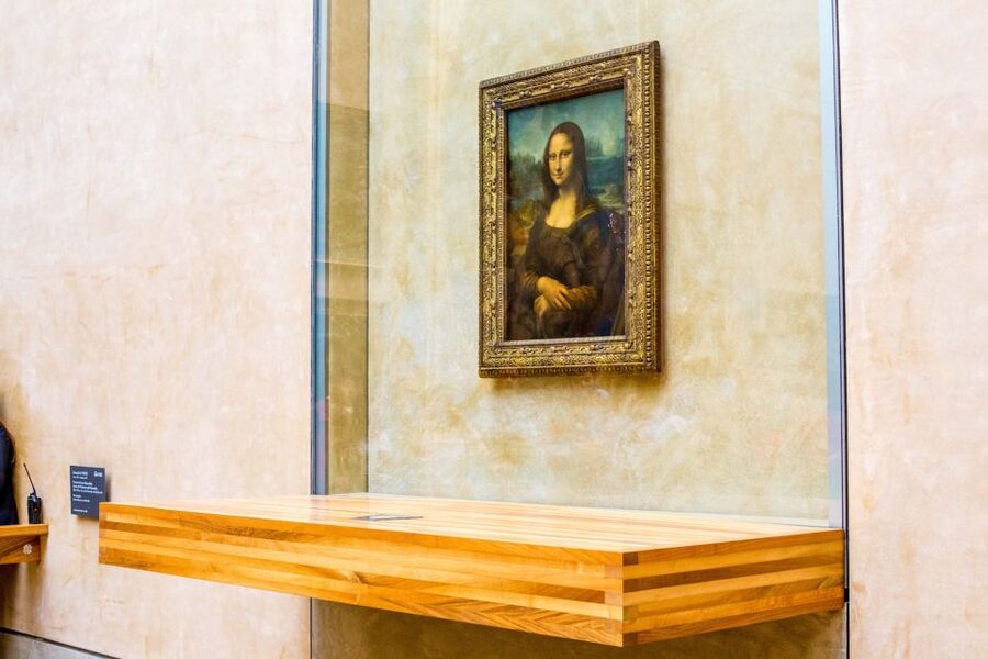 Louvre Museum: Skip-the-Line Guided Tour - Greek, Etruscan, and Roman works