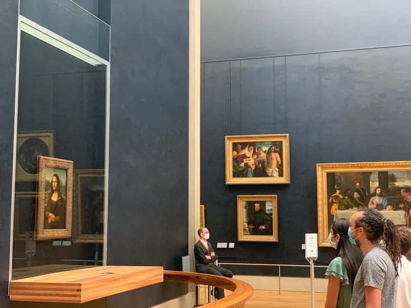 Louvre Museum: Skip-the-Line Small Group Guided Tour - Why a two-hour route helps at the Louvre