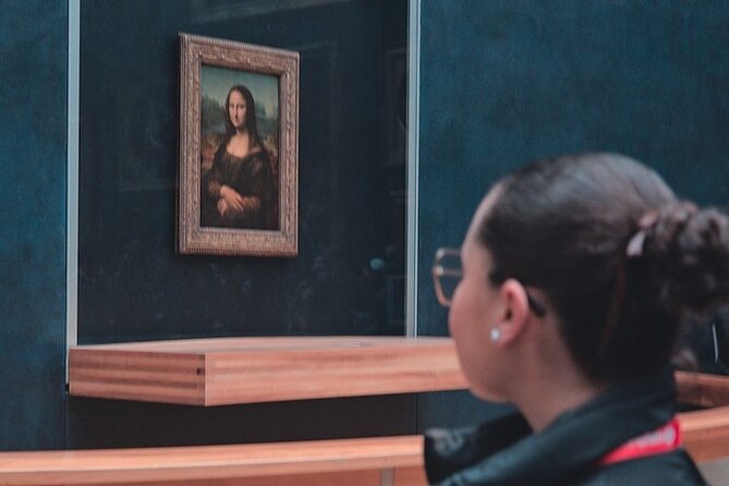 Louvre Priority Access with Mona Lisa Escort or Guided Option - Venus de Milo and the Winged Victory