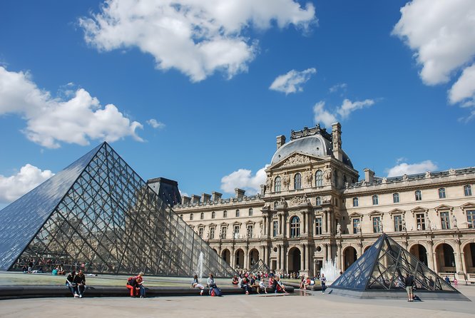 Louvre Priority Access with Mona Lisa Escort or Guided Option - Meeting at the Arc de Triomphe du Carrousel