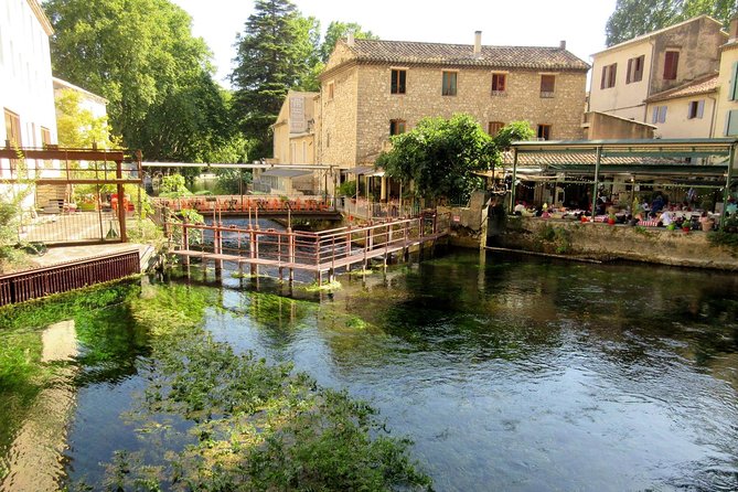 Luberon Market & Villages Day Trip from Aix-en-Provence - Ansouis and the Sunday market option
