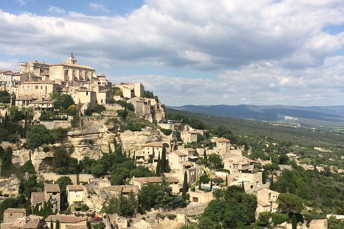 Luberon, Roussillon & Gordes Half-Day Tour from Avignon - Sénanque Abbey and the reality of lavender season