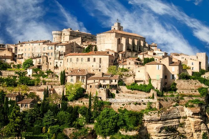 Luberon Villages Half-Day Tour from Aix-en-Provence - The Combe of Lourmarin makes the drive part of the tour