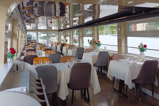 Lunch Cruise Check-out from the Eiffel Tower - Finding 3 Port Debilly beside the Eiffel Tower