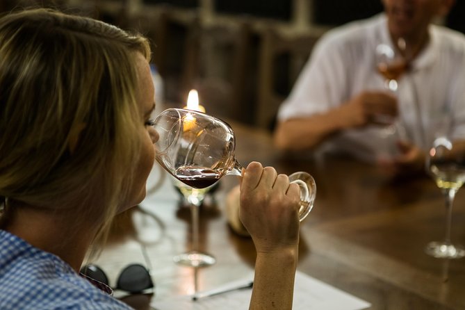 Luxury Luxury Wine Tour Experience - Reading Burgundy from the vineyard floor