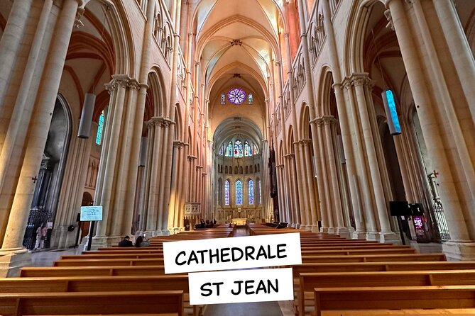 Lyon's History and Must-Sees with a Local! (English Walking Tour) - Place des Jacobins and modern Lyon