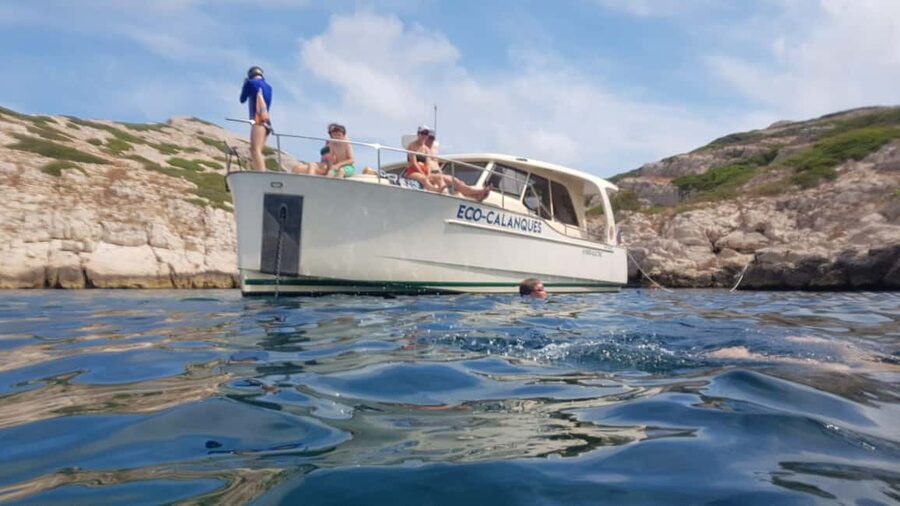 Marseille: Calanques National Park Boat Trip with Swimming - Passing Les Goudes and Île Maïre