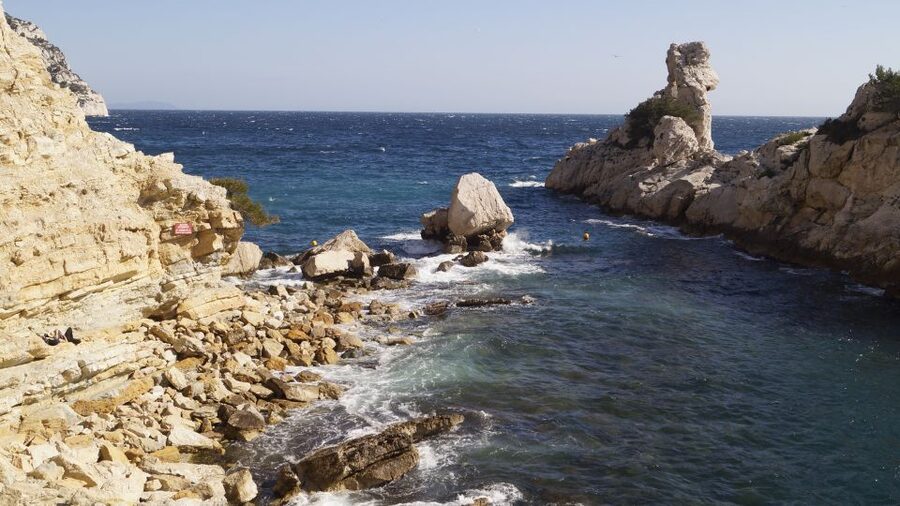 Marseille: Calanques National Park Guided Hike with Picnic - The picnic beside the Mediterranean