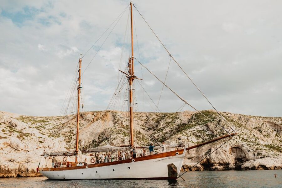 Marseille: Calanques Sailing Day Trip with Lunch and Wine - Should you book Le Don du Vent?