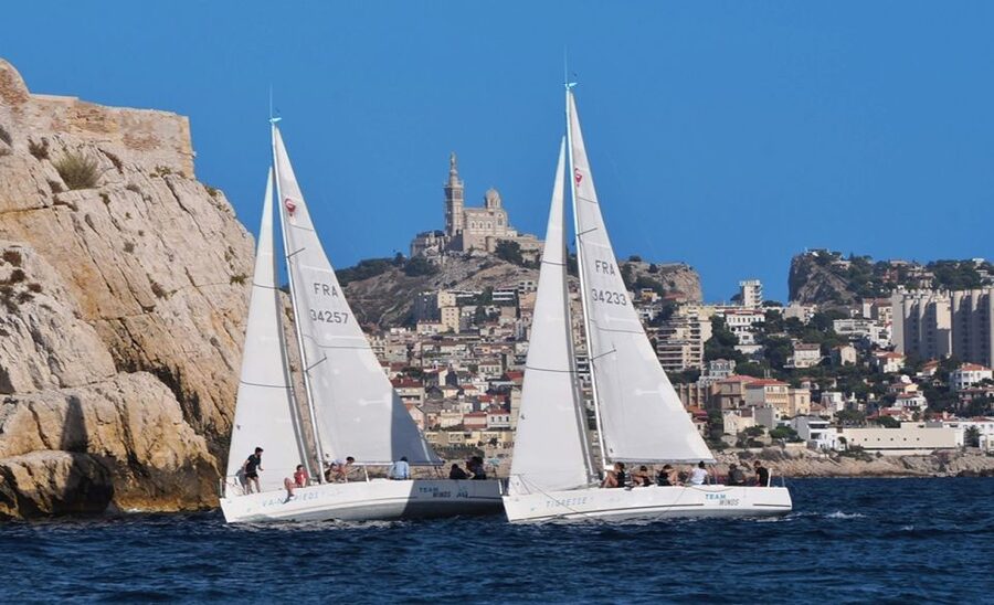Marseille: Frioul Calanques Sailing Trip - Sailing from Marseille toward Frioul