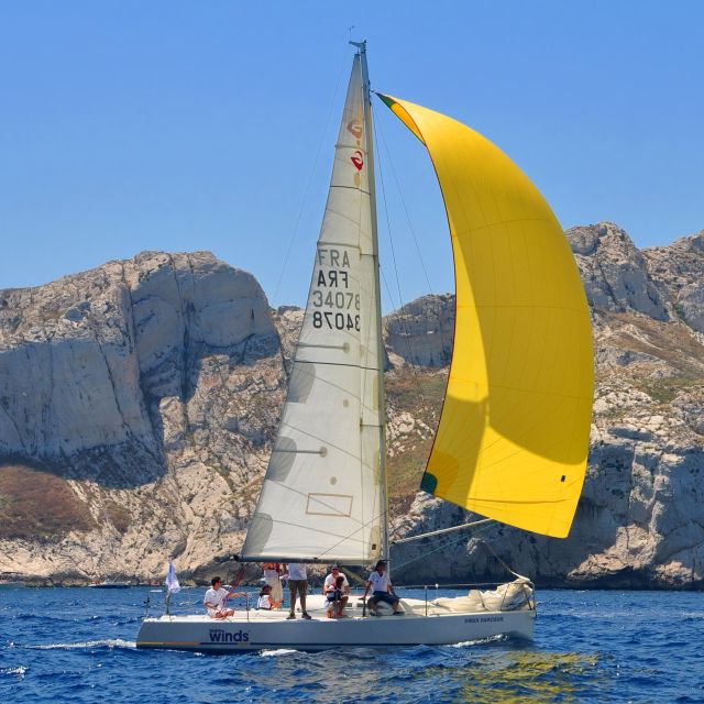 Marseille: Frioul Calanques Sailing Trip - What the first sailing lesson feels like