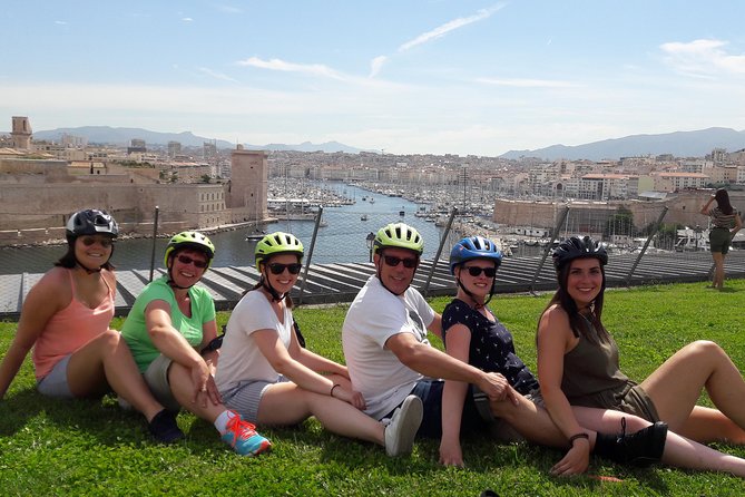Marseille Grand E-Bike Tour : "le tour du Fada" - Abbey of Saint-Victor and the southern waterfront