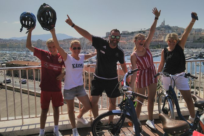 Marseille Grand E-Bike Tour : "le tour du Fada" - Vallon des Auffes, a tiny harbor with a local feel