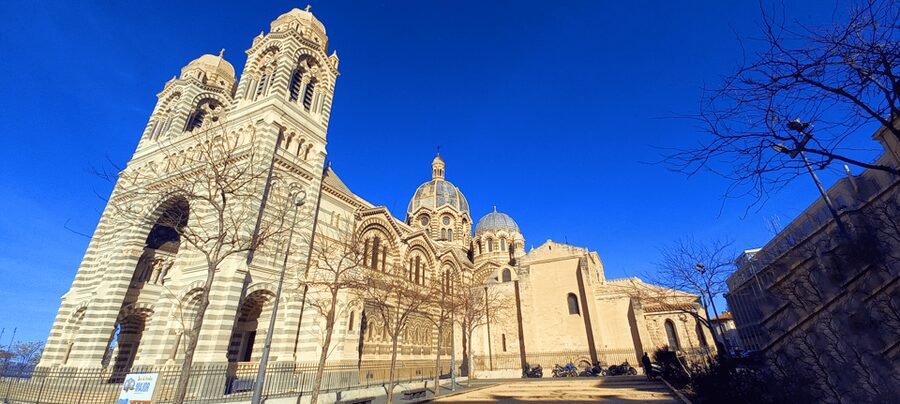 Marseille: Half-Day City Highlights Guided Walking Tour - From Hôtel de Ville to the Old Port