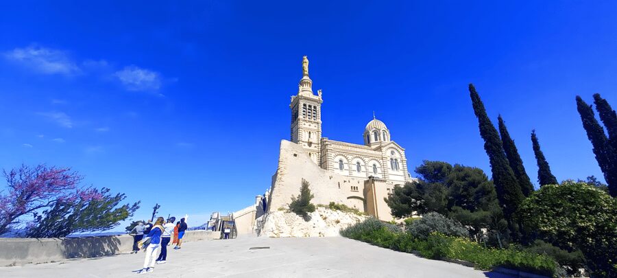 Marseille: Half-Day City Highlights Guided Walking Tour - Starting at La Major and entering Le Panier