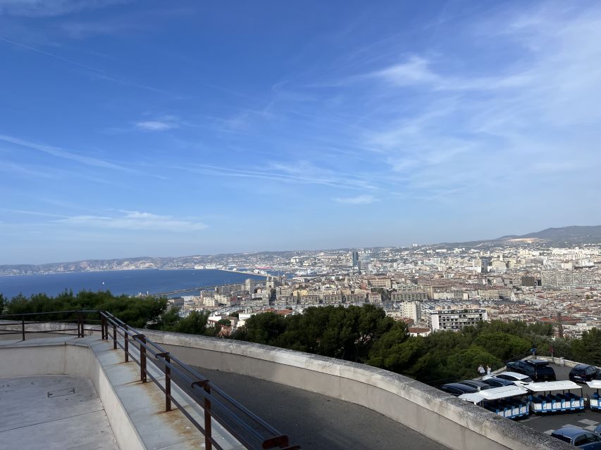 Marseille: Sightseeing E-Bike Tour - Hôtel Dieu, City Hall, and the Old Port