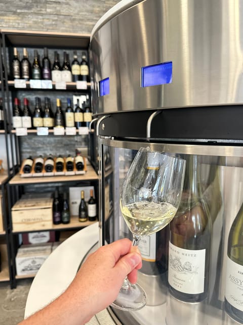 Marseille: Tailored Wine Tasting Experience in Top Wine Shop - Bread, cheese, and the practical side of ten pours
