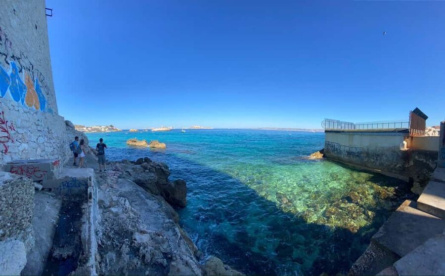 Marseille: Urban Hiking Tour with a Local Guide - Small ports and coves between the city and the sea