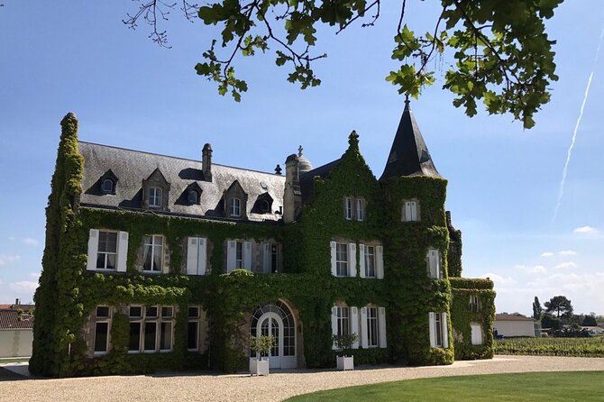 Medoc Region Wine Day Trip with Vineyard Visits & Tastings from Bordeaux - The château road and the first tasting
