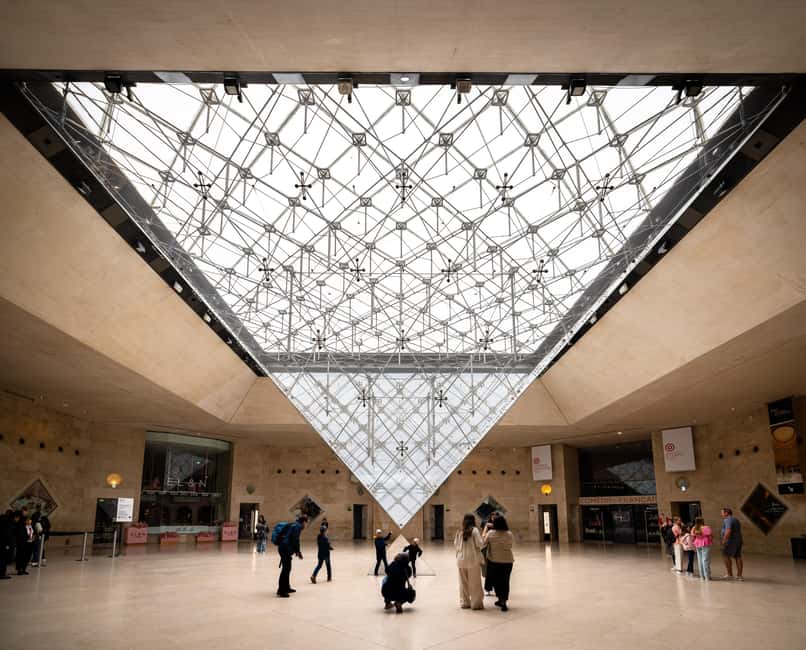 Mona Lisa & Louvre Masterpieces Tour with Reserved Access - Canova, Caravaggio, and French Romantic art