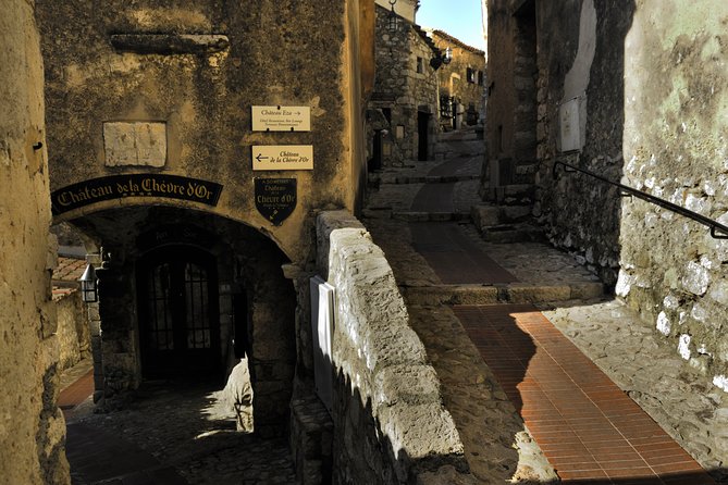 Monaco, Monte Carlo, Eze, La Turbie 7H Shared Tour from Nice - Le Rocher, the cathedral, and old Monaco