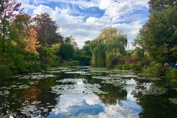 Monet's Gardens & House-Private Giverny Tour From Paris - Is $520.23 per person a fair price?