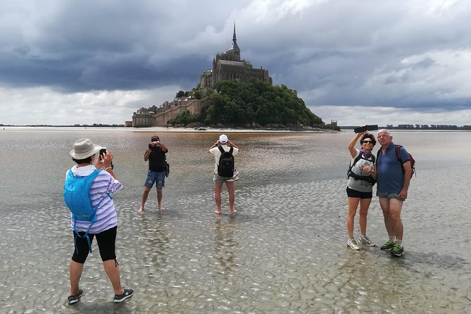 Mont-Saint-Michel bay walk - Stories, tides, birds, and the living bay