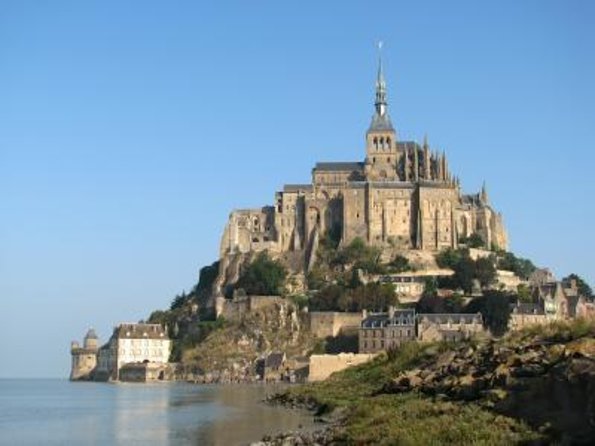 Mont Saint Michel Guided Day Trip with Abbey Entry from Paris - Key points before you book