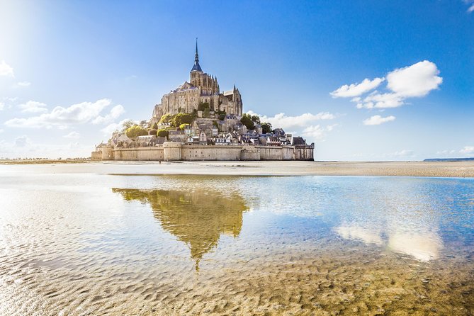 Mont Saint-Michel Small-Group Trip with Cider Tasting from Paris - Starting at 7:00 a.m. in central Paris