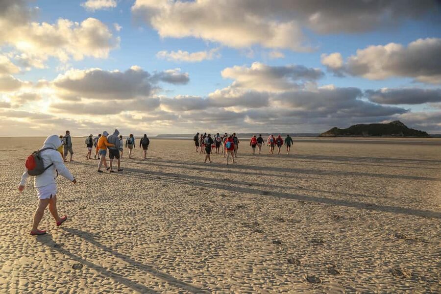 Mont-saint-Michel : Walk in the heart of the Bay - Bare feet, wet sand, and thigh-deep water