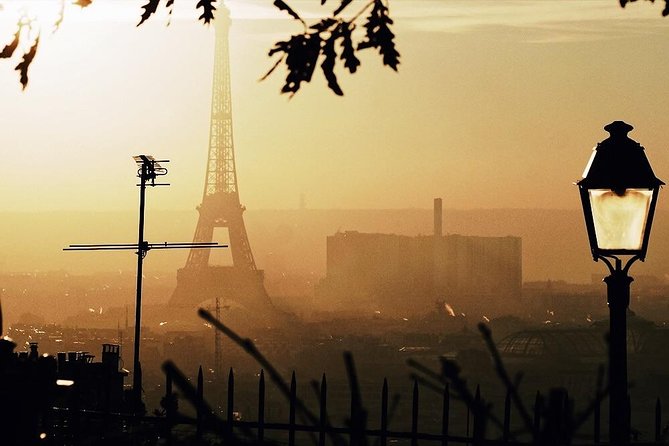 Montmartre District and Sacre Coeur - Exclusive Guided Walking Tour - From Blanche to the Moulin Rouge