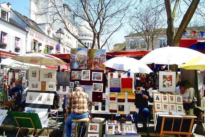 Montmartre District and Sacre Coeur - Exclusive Guided Walking Tour - Dalida’s square and the quiet side of the hill