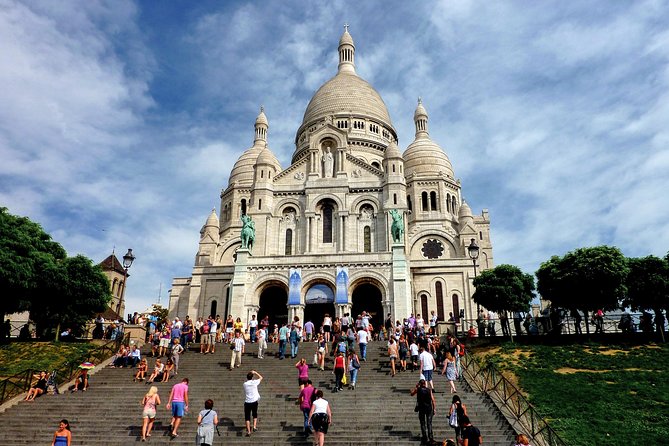 Montmartre Hidden Gems and Scenic Highlights Walking Tour - Montmartre Vineyard and the neighborhood’s rural past