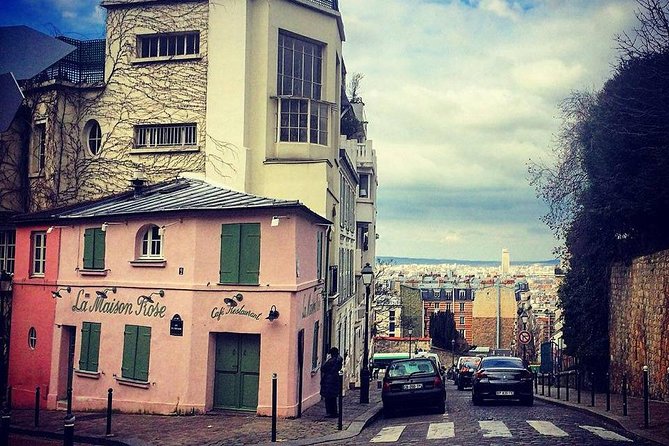 Montmartre Highlights - Bohemian Streets & Sacré-Coeur Basilica - Following the artists uphill