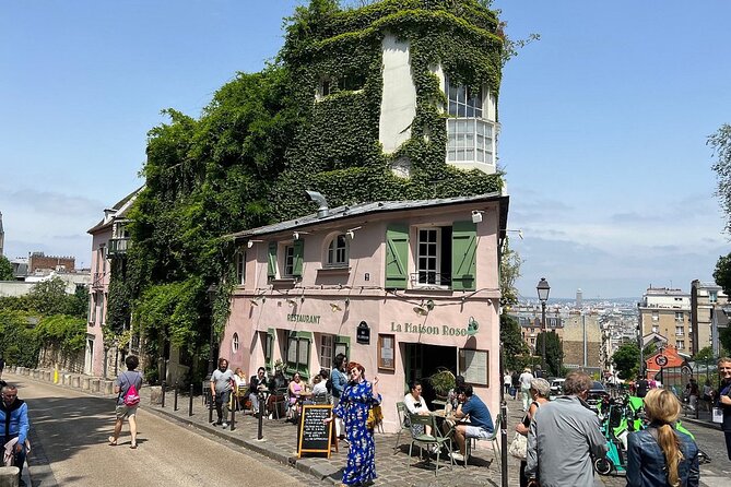 Montmartre Hill French Gourmet Food and Wine Tasting Walking Tour - The Clos des Vignes, Paris’s unusual vineyard