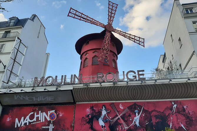 Montmartre/Sacre-Coeur/Paris- Artistic & Bohemian Epicenter - Dalida’s home and Montmartre’s performers
