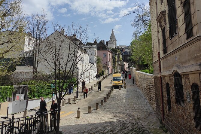 Montmartre Walking Guided Tour - Why this route makes sense for Montmartre