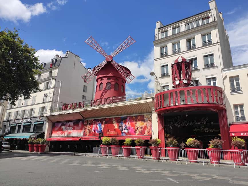 Montmartre Walking Tour with a Local Guide - Meeting near Blanche and the Moulin Rouge