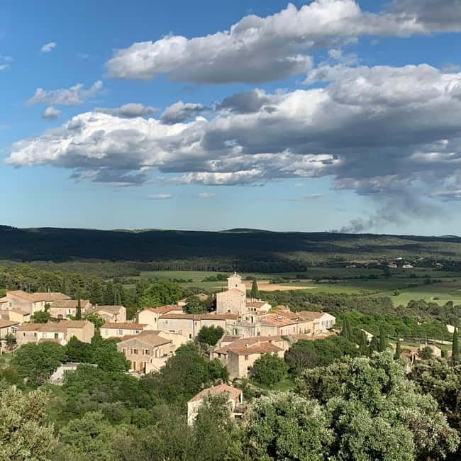 Montpellier: Pic Saint-Loup Wine Tour - The drive into Pic Saint-Loup wine country