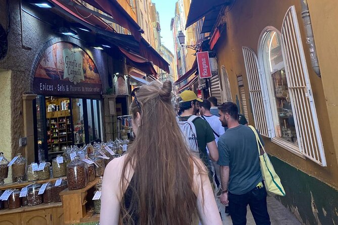 Nice Food Tour: Food Tastings & Local Wine Experience in Nice - Socca, Nice’s essential chickpea snack