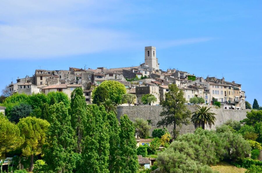 Nice: Medieval Villages Full-Day Guided Trip - Saint-Paul-de-Vence: art behind medieval walls