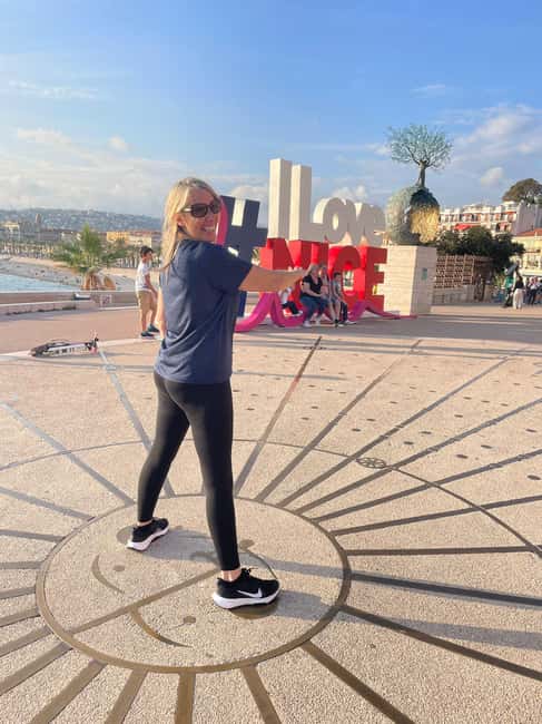 Nice: Must-Sees Electric Scooter Tour - Castle Hill and the waterfall